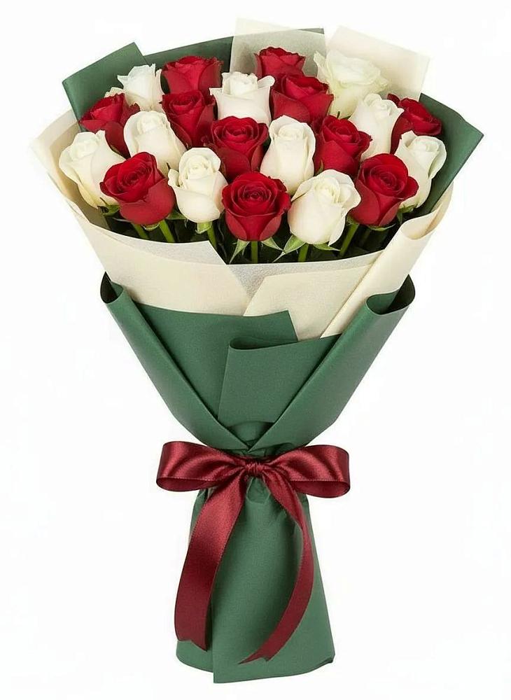 Букет Микс из красных и белых роз в Саперное